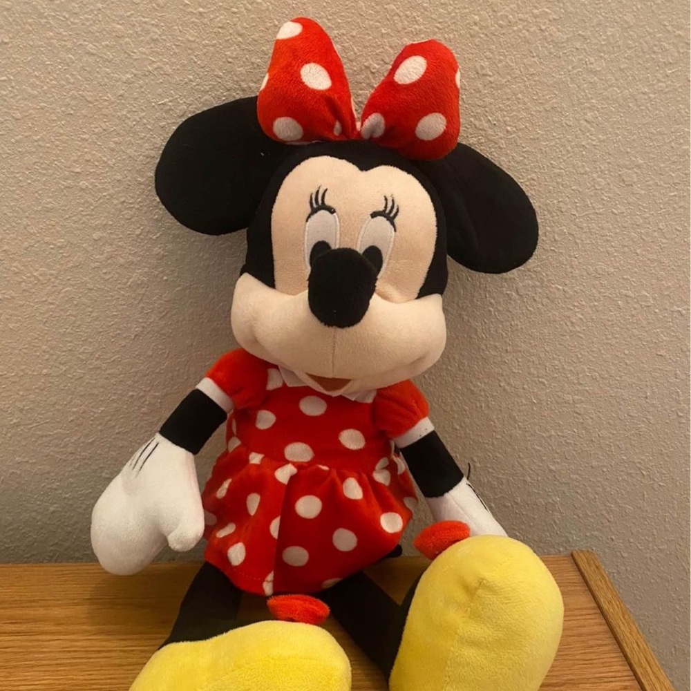 Disney Minnie Mouse 3D Plush Backpack